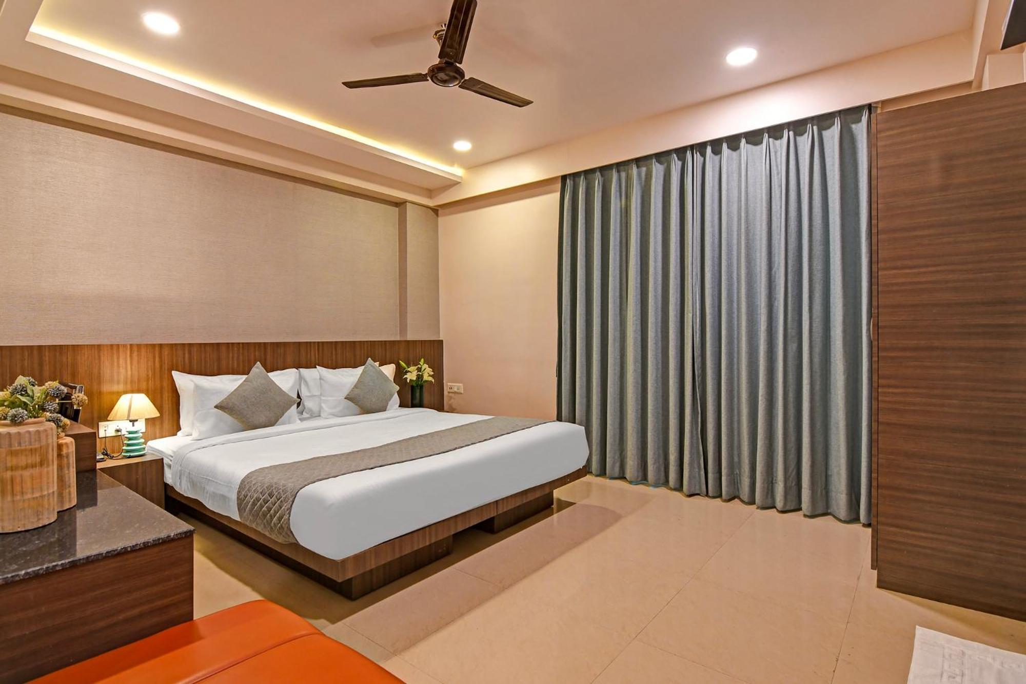 Fabhotel Kzar Select - Nr Us Consulate Hotel 3*